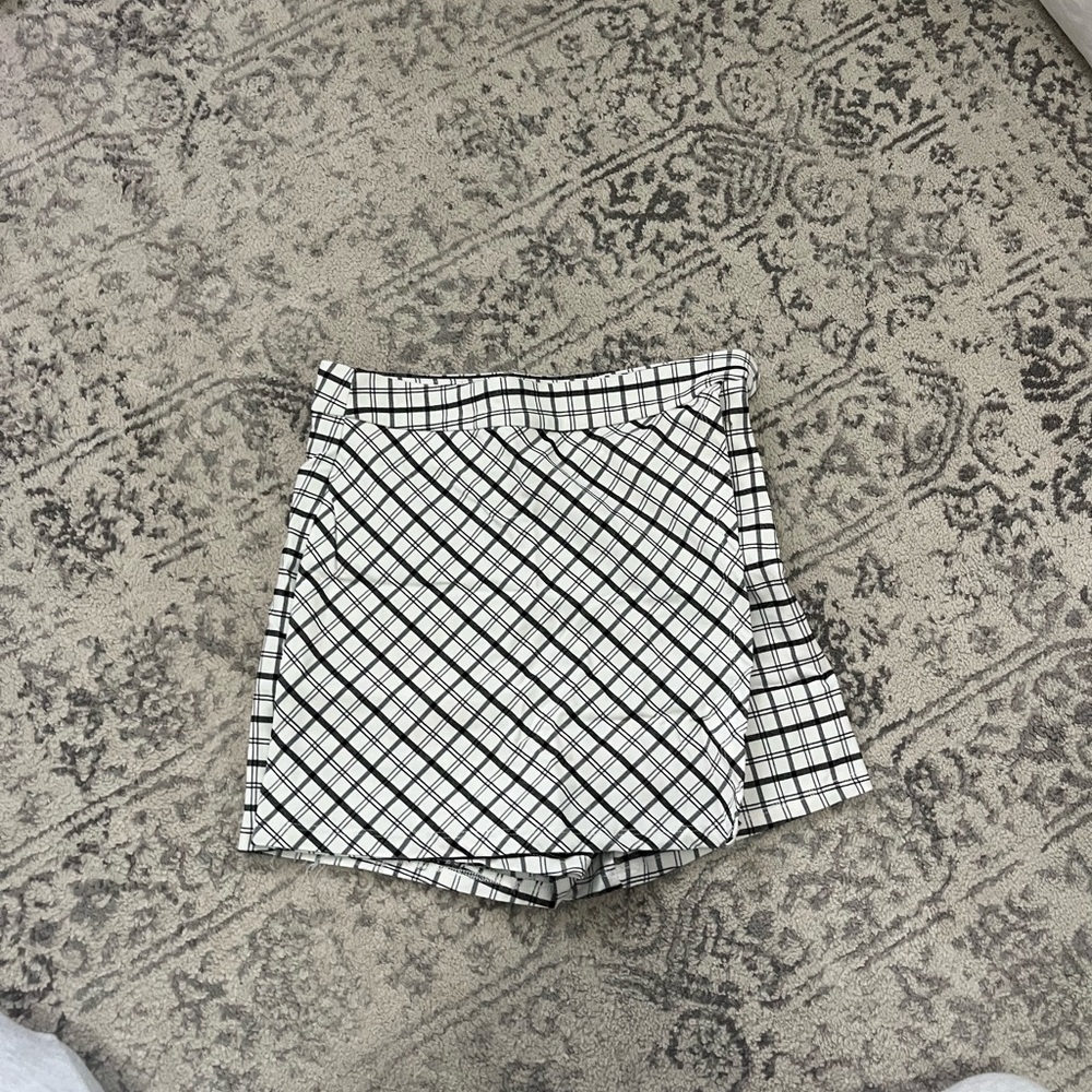 Short/skirt bottoms